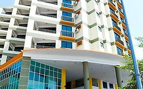 Marina Heights Resort